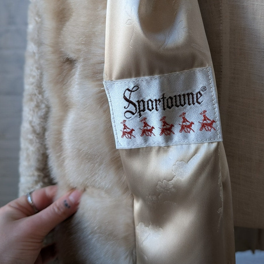 Vintage White Faux Fur Trench Coat Afghan Furry Mob Wife Boho Chic Carpet Jacket