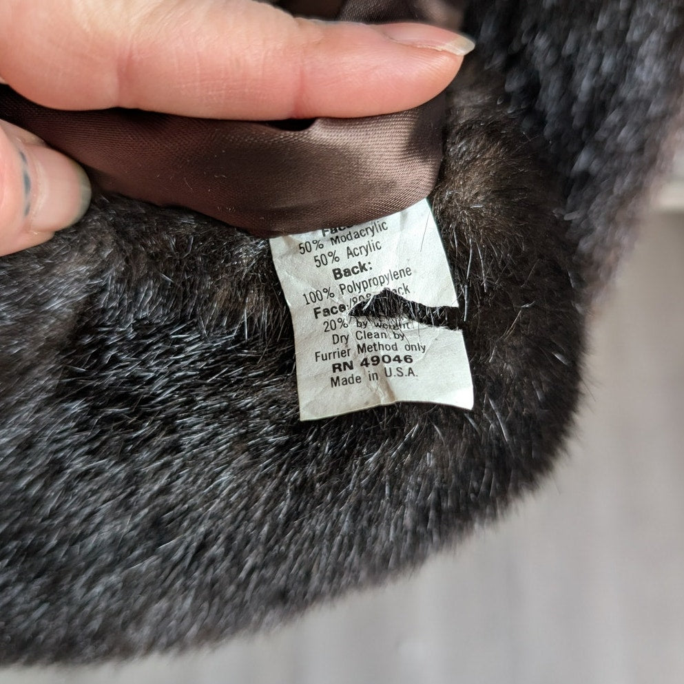 Vintage Brown Faux Fur Coat Plush Minimalist Mob Wife Fuzzy Glam Goth Jacket