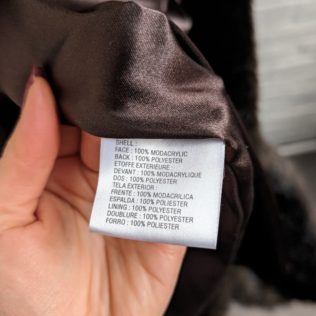 Retro Mob Wife Chic Vegan Fur Coat Minimalist Goth Penny Lane Furry Fuzzy Jacket