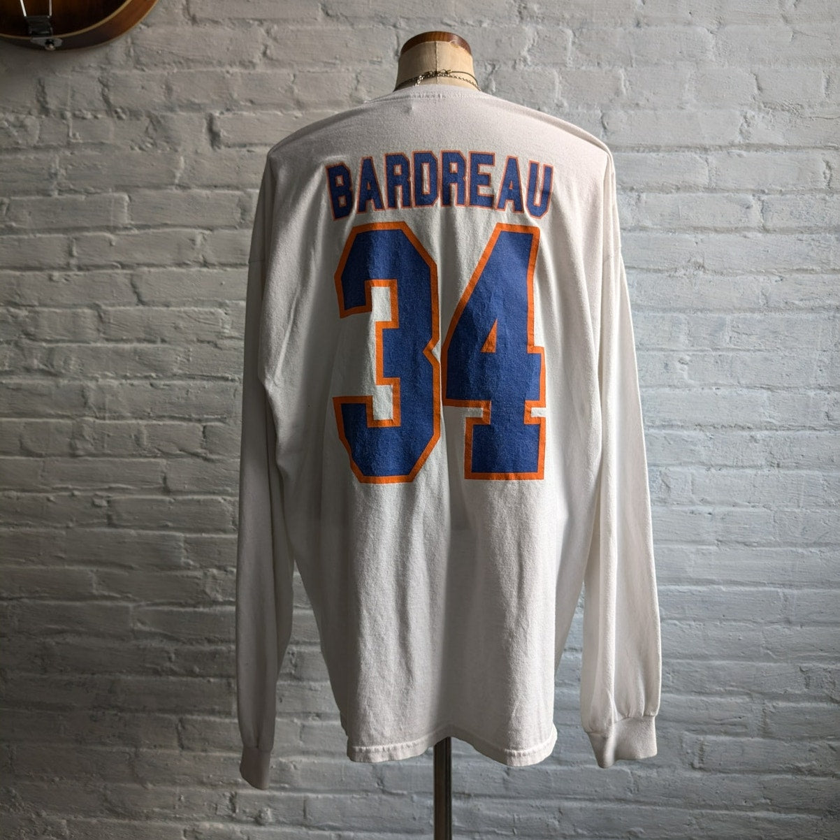 Vintage White Crewneck Tee Hockey Graphic Long Sleeve Retro Tshirt Top XL