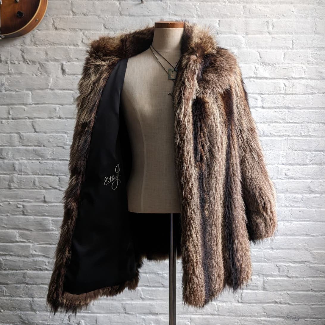 70s Vintage Mob Wife Raccoon Fur Coat Coat Groovy Furry Shag Oversize Jacket