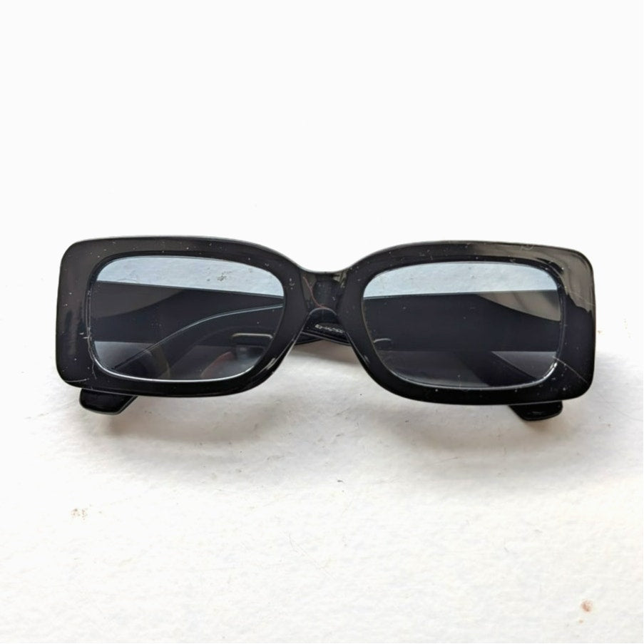 Y2K Funky Festival Retro 70s style Nirvana Sunglasses Black Chic Sunnies Shades