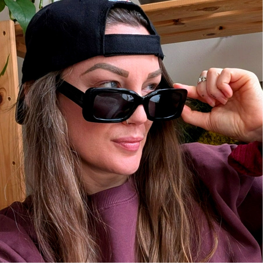 Y2K Funky Festival Retro 70s style Nirvana Sunglasses Black Chic Sunnies Shades