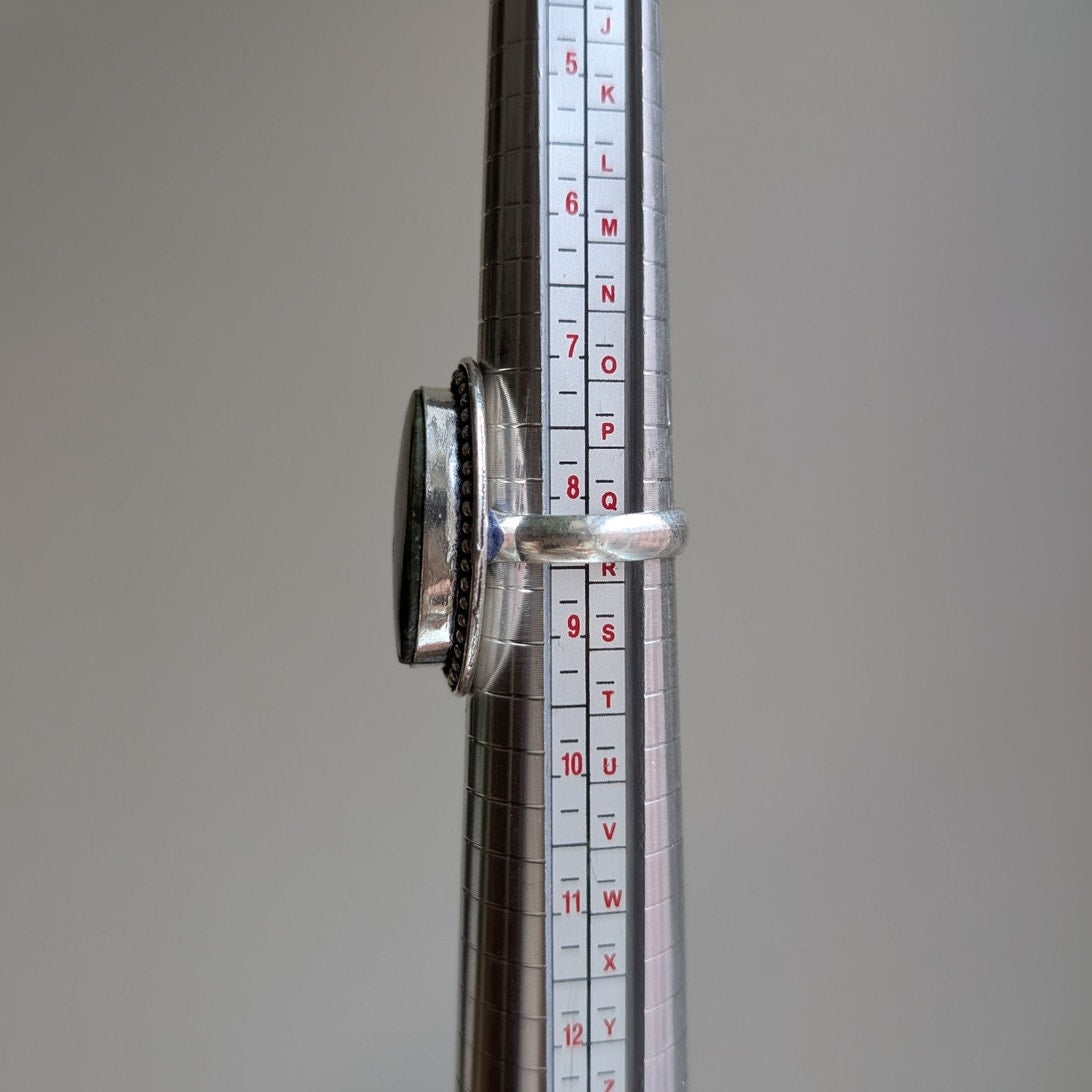 Green Speckled Earthy Oval Sterling Silver Ring Vintage Natural Stone Size 8.5