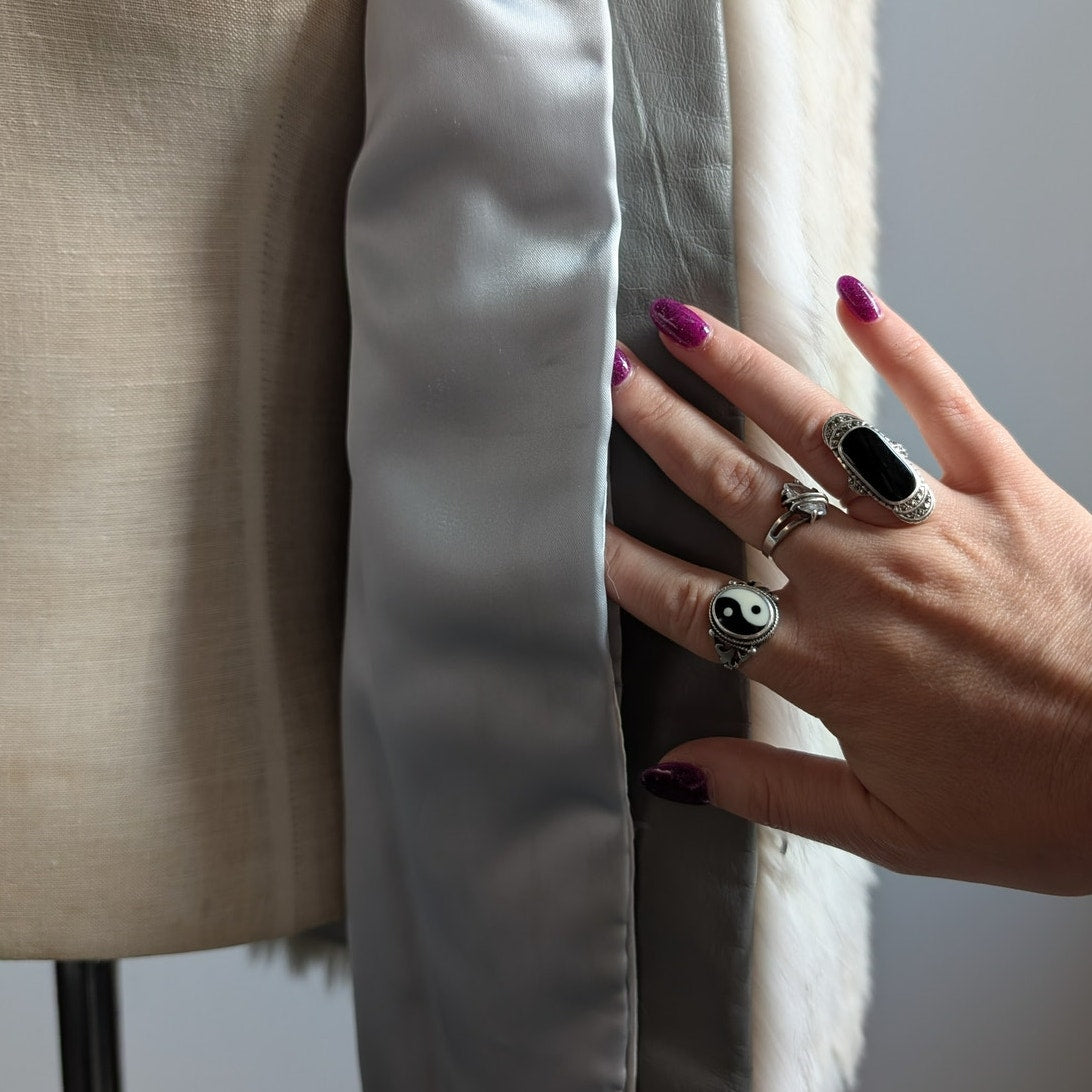 Vintage White Fluffy Fox Fur Coat Furry Glam Mob Wife Ski Luxury Jacket Large