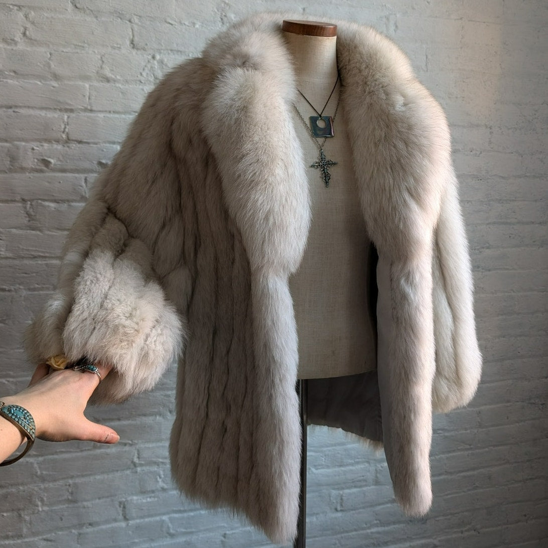 Vintage White Fluffy Fox Fur Coat Spotted Genuine Furry Mobwife Designer Jacket
