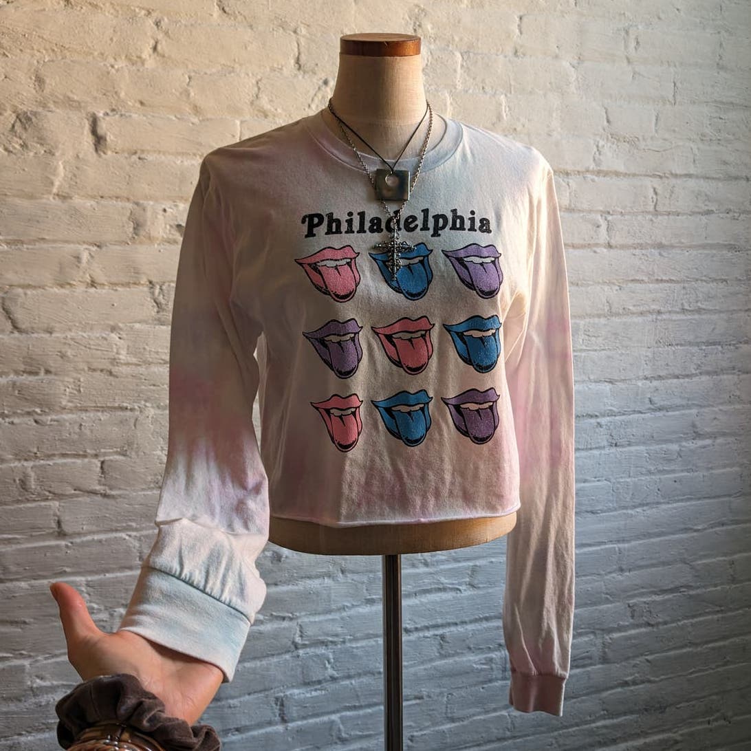 Y2K Retro 70s Pastel Rolling Stones Festival Tee Rock n Roll Cropped Band Tshirt