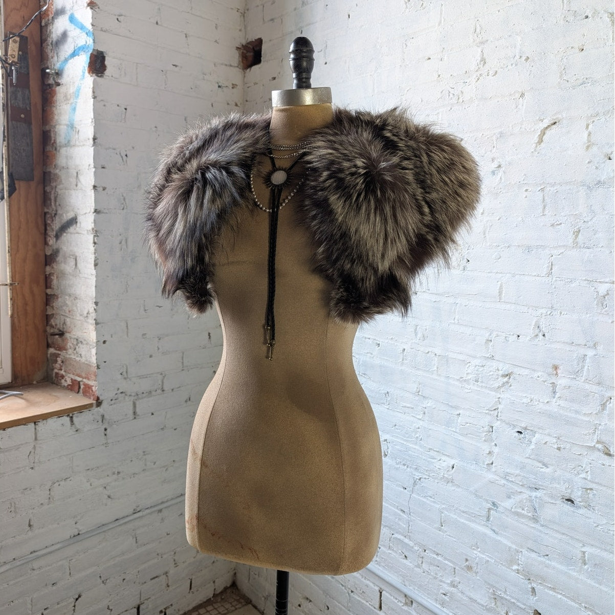 Vintage Fox Fur Brown Stole Shrug Luxury Scarf Mob Wife Shawl Glam Furry Collar