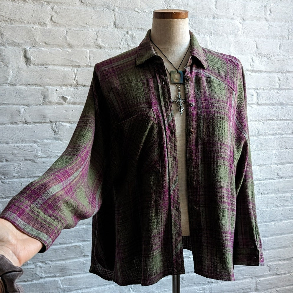 Urban Outfitters Green Grunge Plaid Flannel Forest Fairy Oversize Boyfriend Top