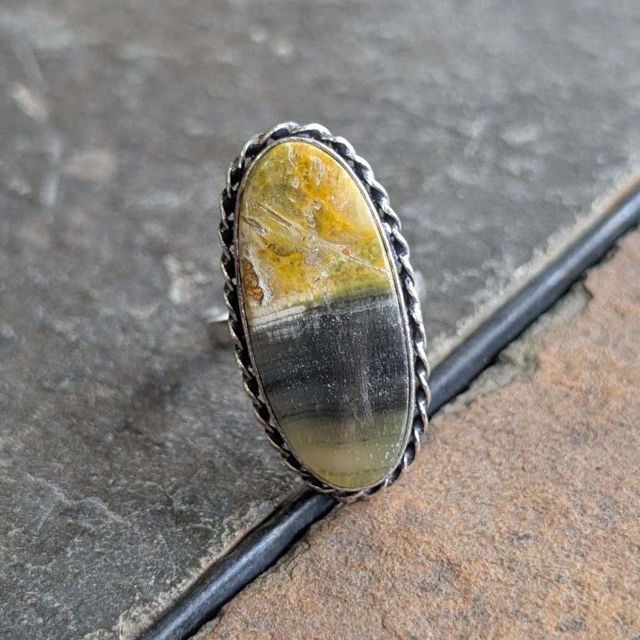 Mustard Oval Silver Boho Chic Statement Ring Groovy Vintage Southwest Size 9
