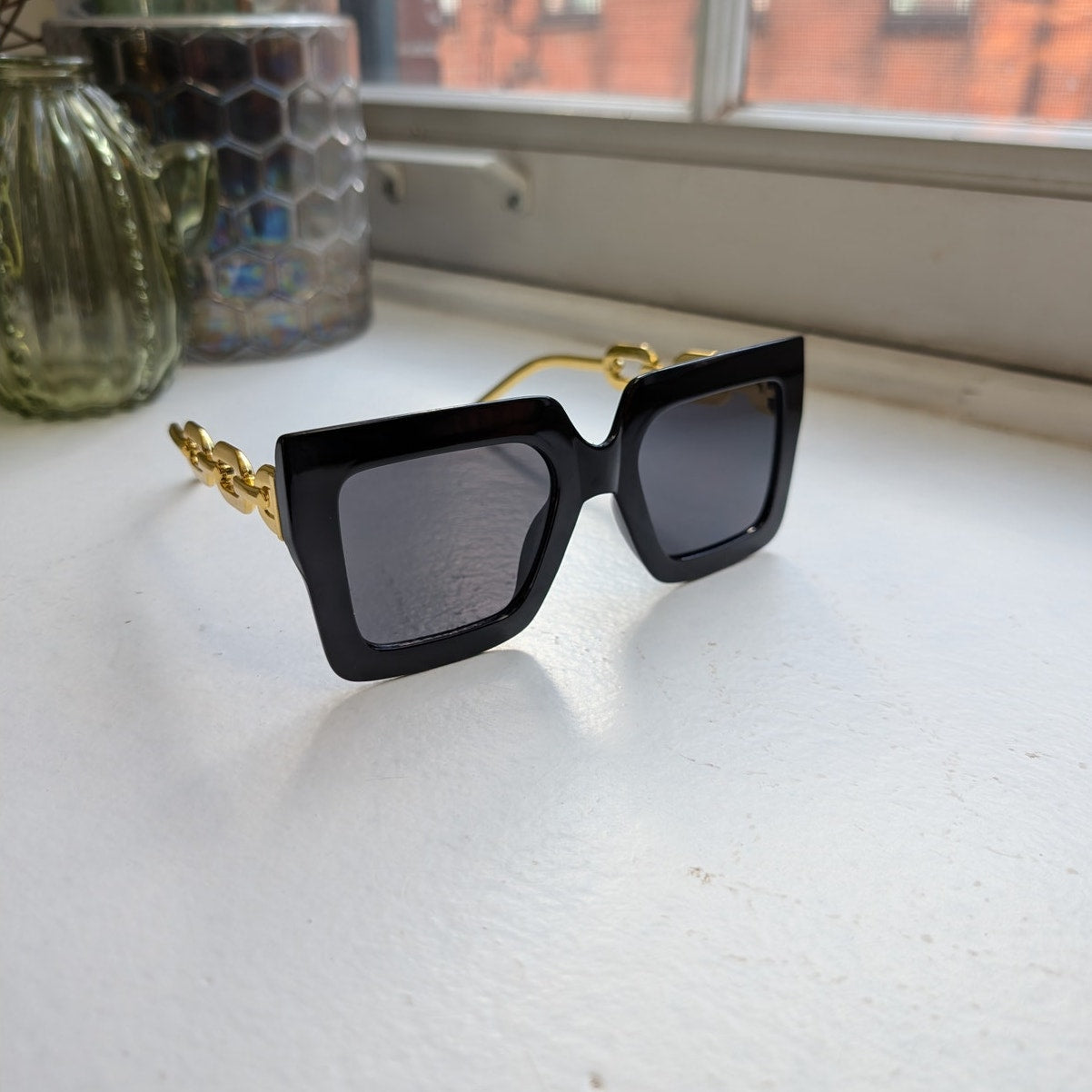 Retro Black Chic Square Sunglasses Aviator Minimalist Festival Sunnies Shades