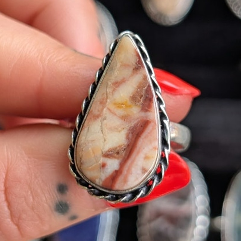 Cream Red Boho Statement Ring Teardrop Silver Vintage Groovy Southwest Size 8.75