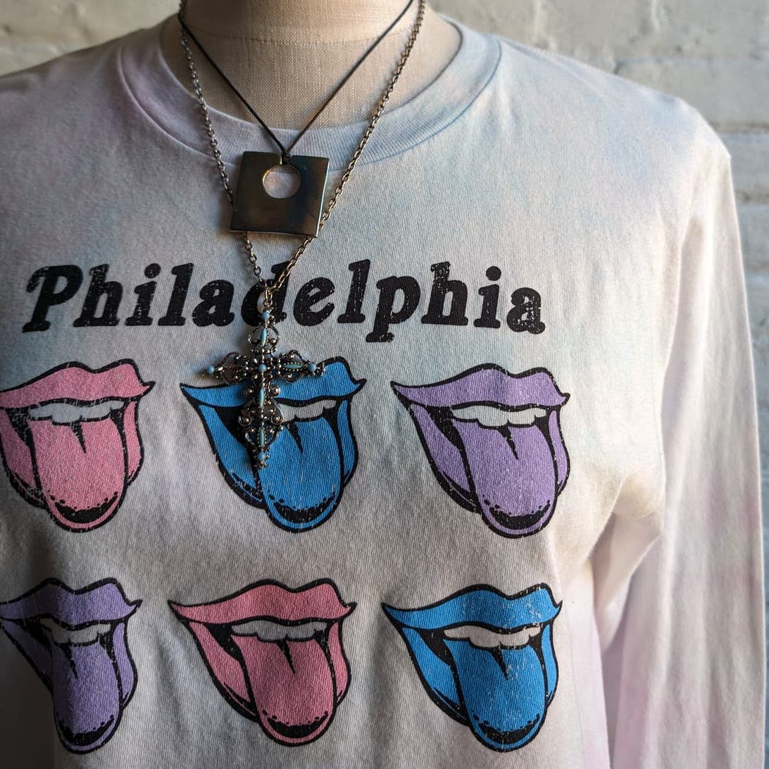 Y2K Retro 70s Pastel Rolling Stones Festival Tee Rock n Roll Cropped Band Tshirt