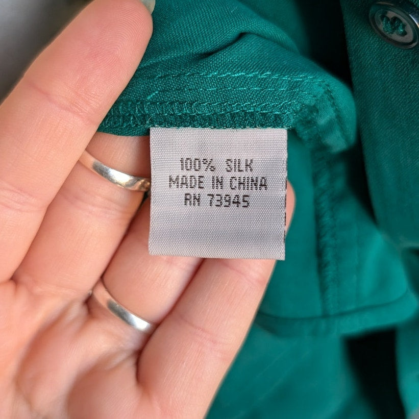NWT Vintage Green Silk Top Button Front Blouse Earthy Hunter Sage Green Medium