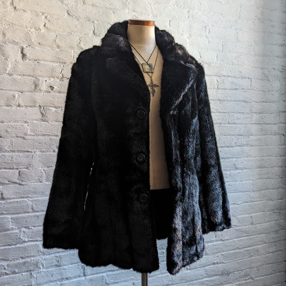 Retro Mob Wife Chic Vegan Fur Silk Coat Minimalist Goth Penny Lane Fuzzy Jacket