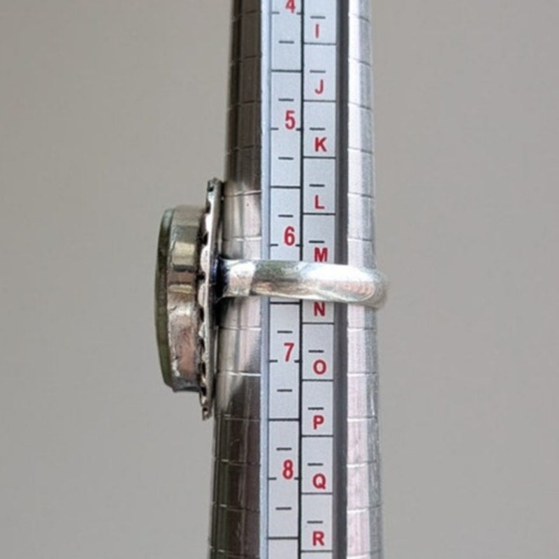 Retro Light Green Sterling Silver Ring Swirly Vintage Natural Stone Size 6.5