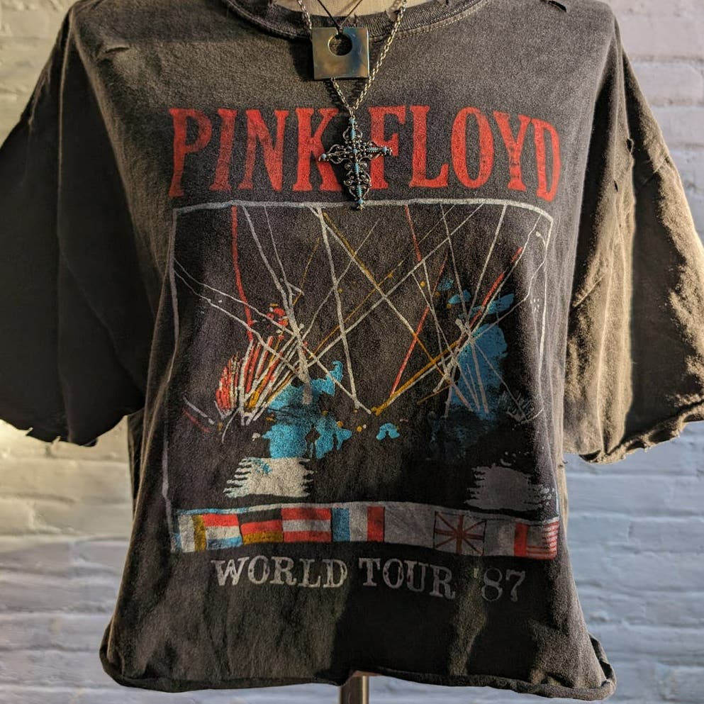 Urban Outfitters Cropped Band Tee Retro 70s Pink Floyd Psychedelic Groovy Top