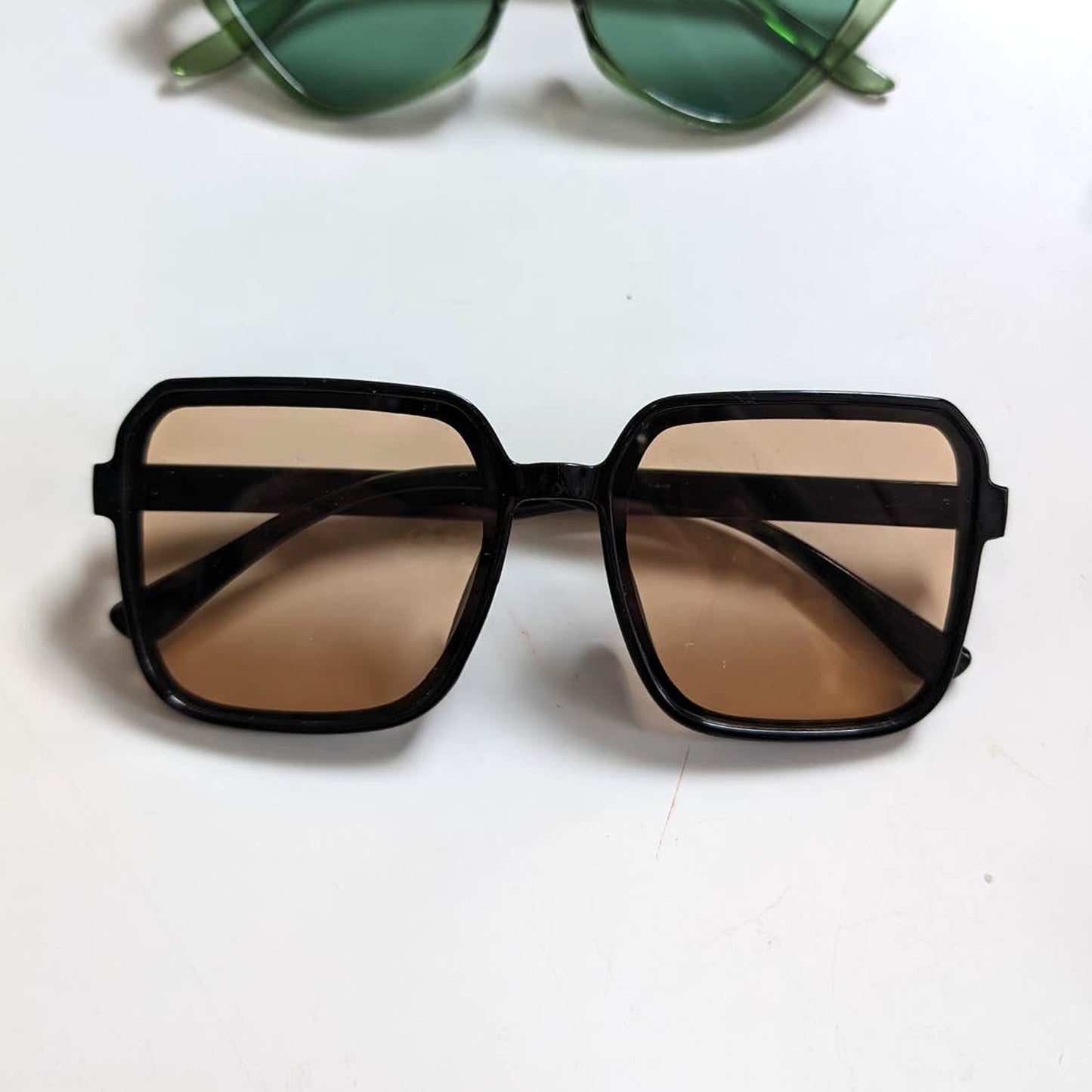 70s Retro Black Square Minimalist Festival Sunglasses Chic Tinted Sunnies Shades