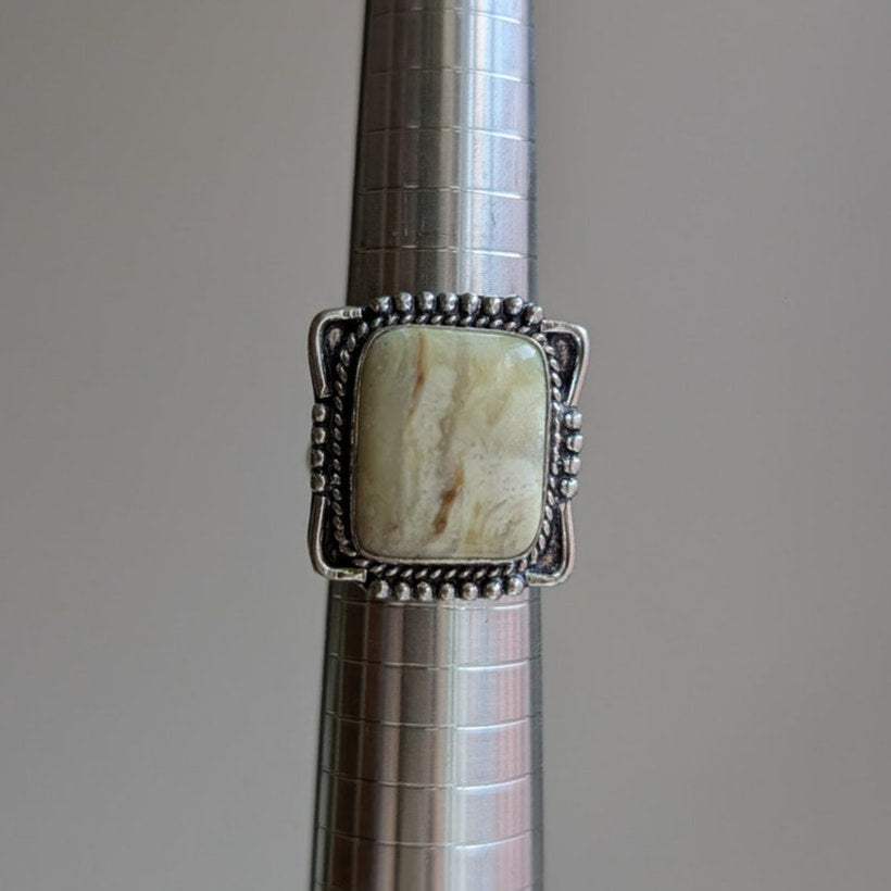 White Square Sterling Silver Ring Retro Vintage Boho Natural Stone Size 8.25