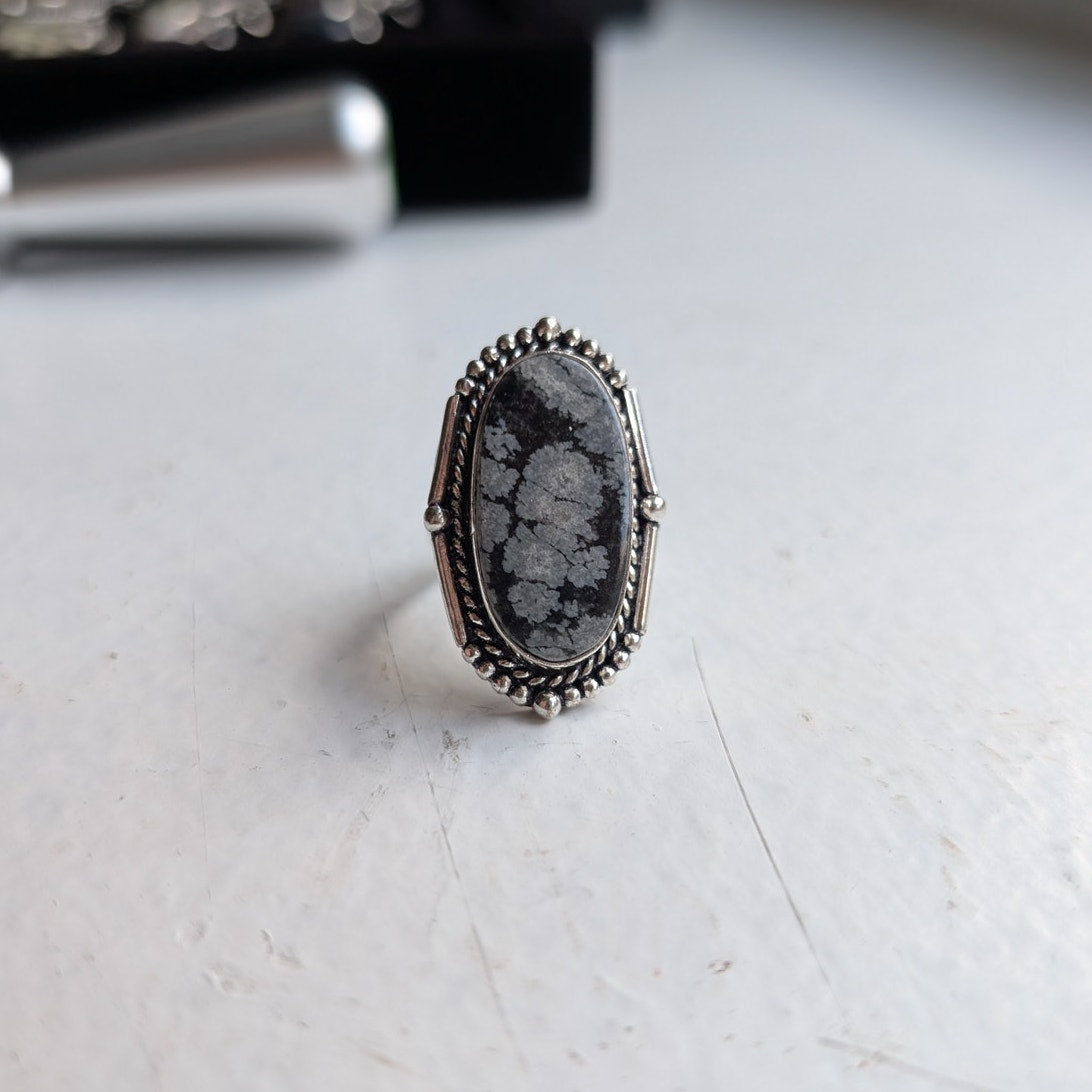 Black and White Natural Stone Ring Boho Chic Sterling Silver Vintage Size 6.75