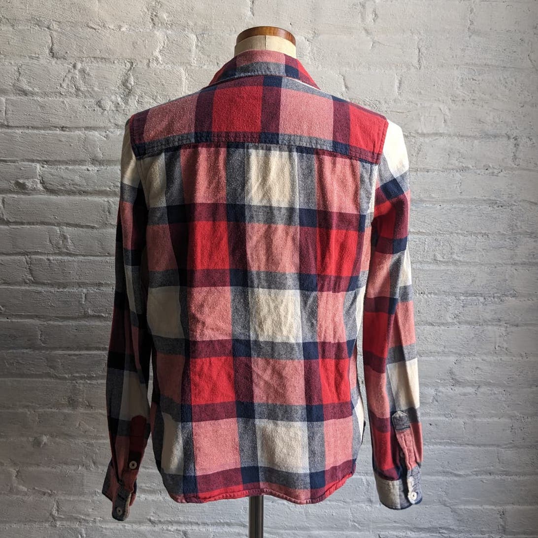 Retro 90s Faded Red Plaid Flannel Grunge Fairy Minimalist Preppy Boyfriend Top