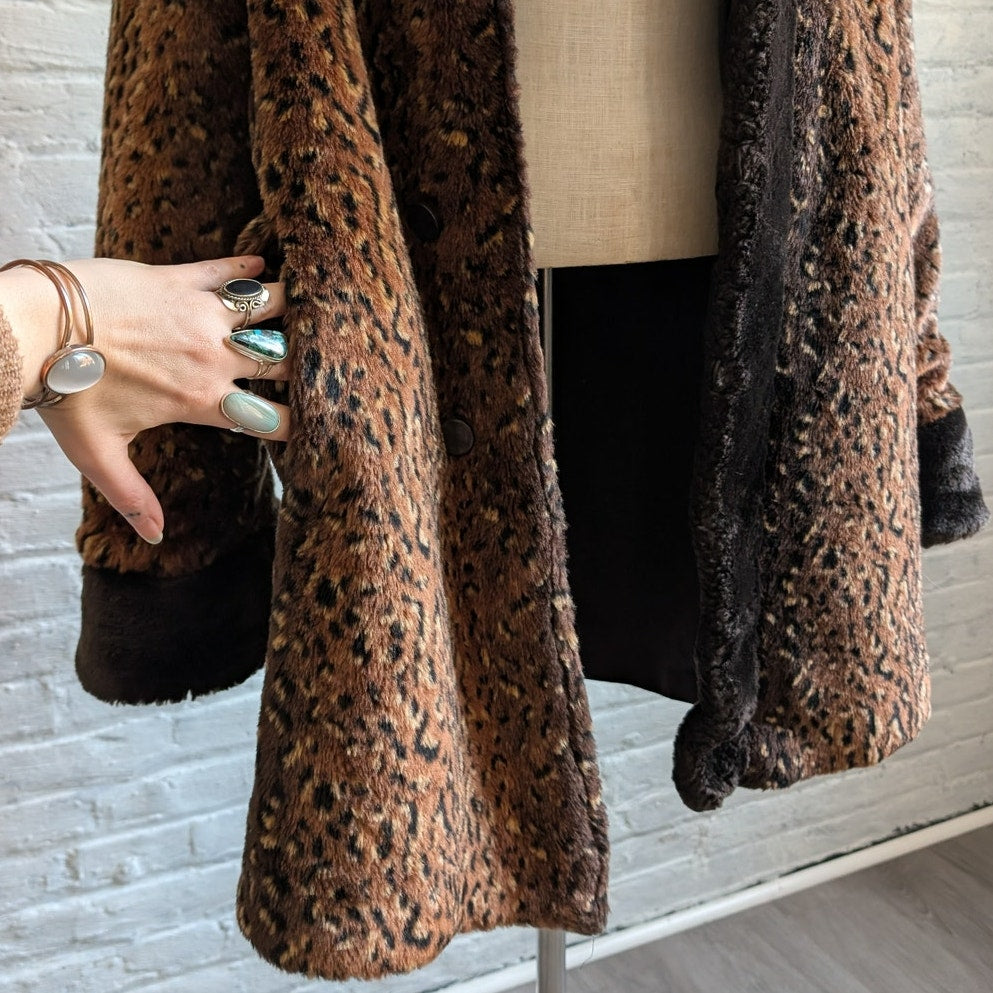Vintage Cheetah Faux Fur Coat Mobwife Reversible Furry Animal Print Fuzzy Jacket
