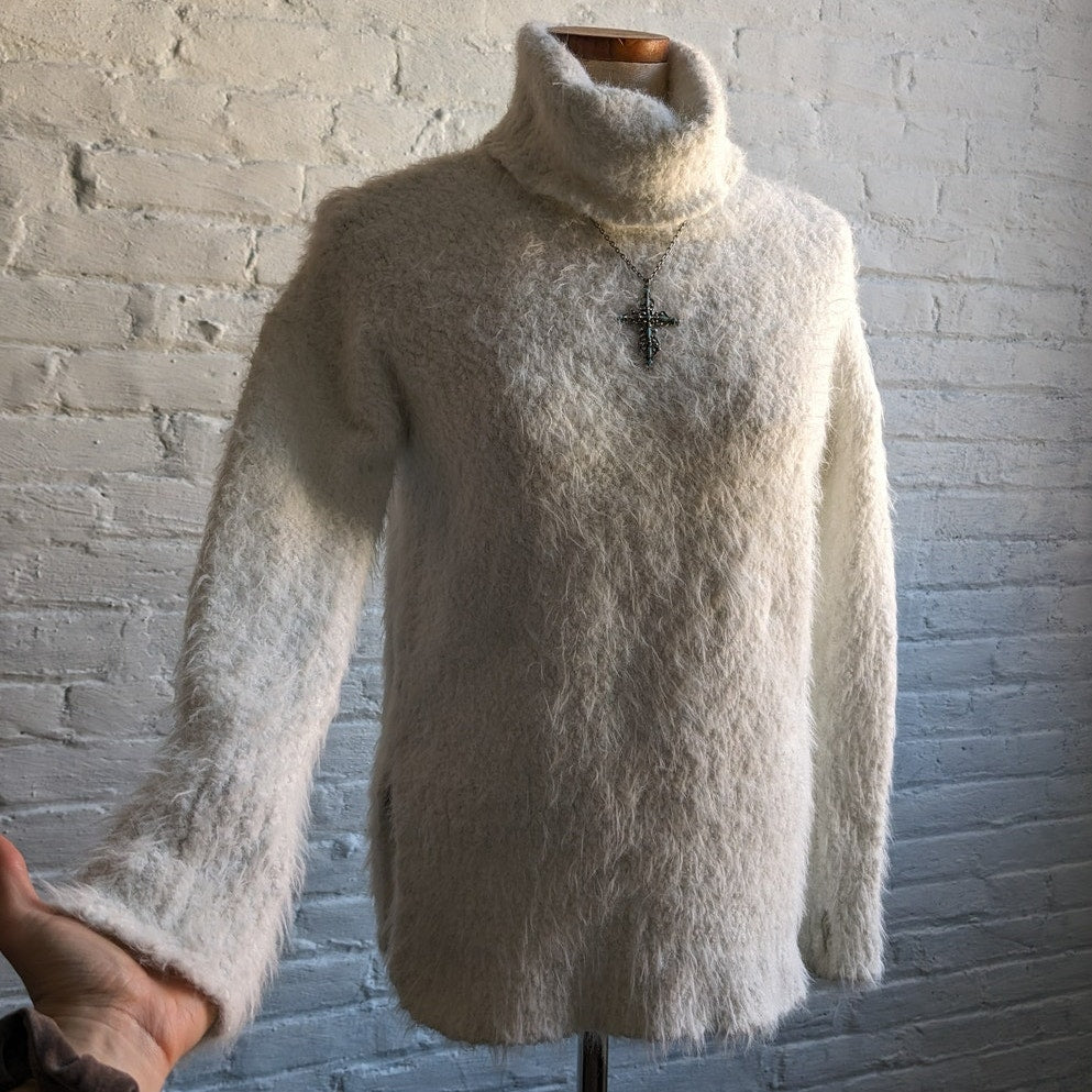 Vintage White Fuzzy Knit Sweater Preppy Furry Minimalist Turtleneck Top Small