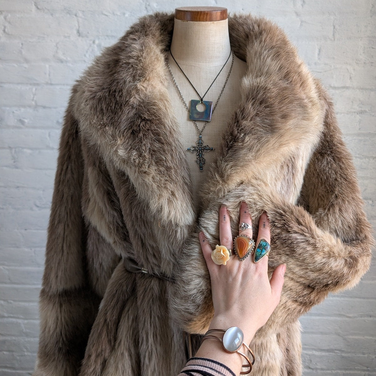 Vintage Neutral Brown Faux Fur Trench Coat Mob Wife Fuzzy Glam Plush Boho Jacket