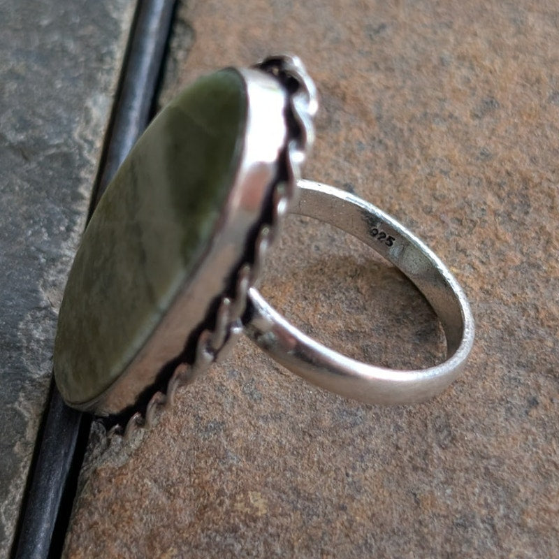 Green Sage Boho Statement Ring Oval Silver Vintage Groovy Southwest Chic Size 8