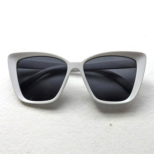 70s Retro White Cat Eye Sunglasses Festival Summer Boho Preppy Sunnies Shades