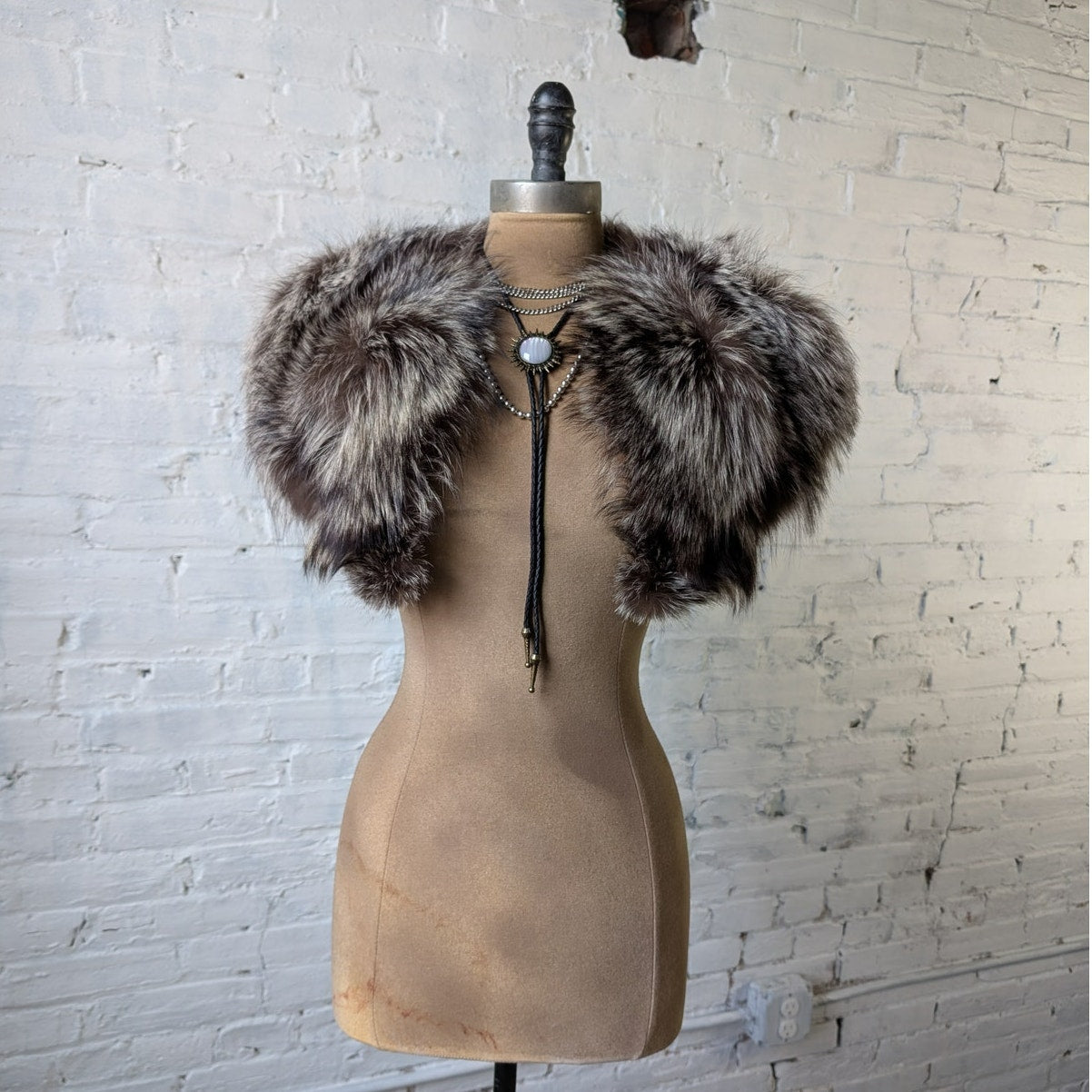 Vintage Fox Fur Brown Stole Shrug Luxury Scarf Mob Wife Shawl Glam Furry Collar