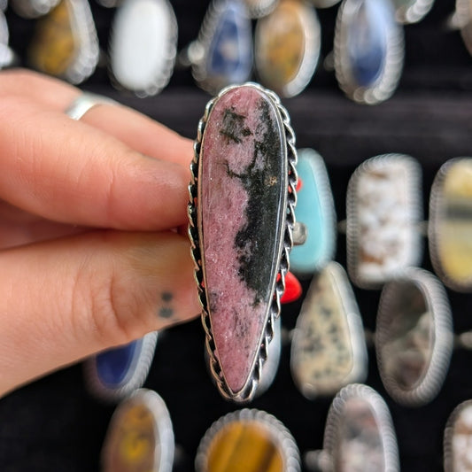 Pink Black Swirl Boho Statement Ring Sterling Silver Vintage Southwest Size 8.75