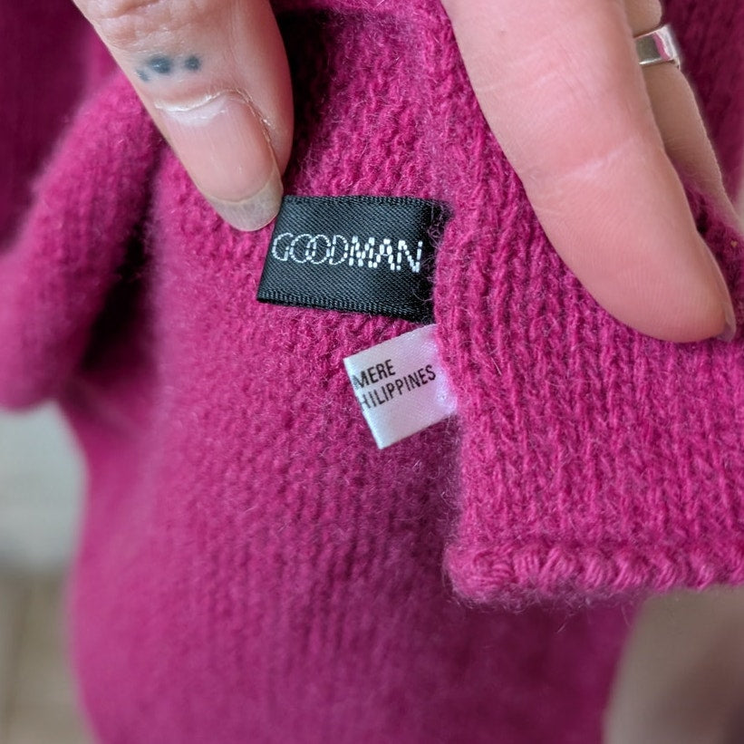 Bergdorf Goodman Vintage Hot Pink Cashmere Luxury Scarf Fuzzy Magenta Shawl Wrap