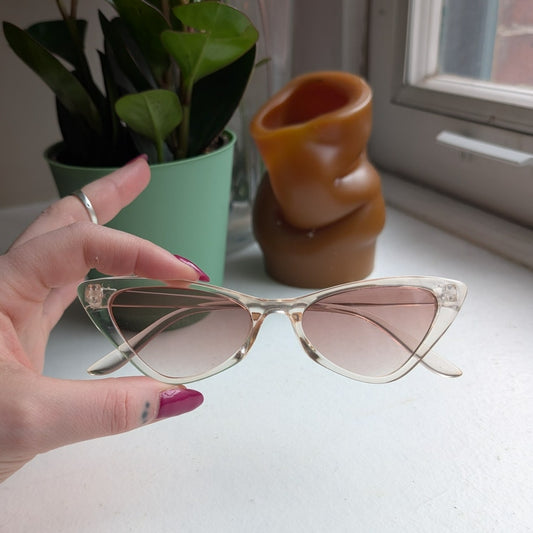 Retro Rose Pink Cat Eye Sunglasses Clear Tinted Shades Festival Sunnies Glasses