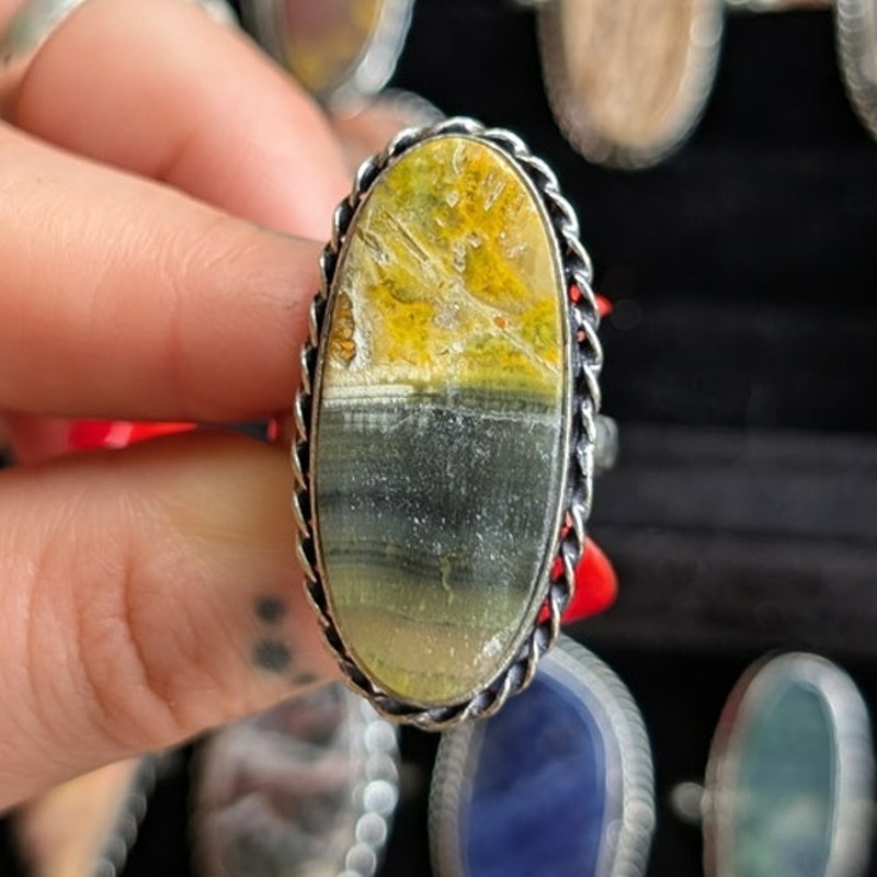 Mustard Oval Silver Boho Chic Statement Ring Groovy Vintage Southwest Size 9