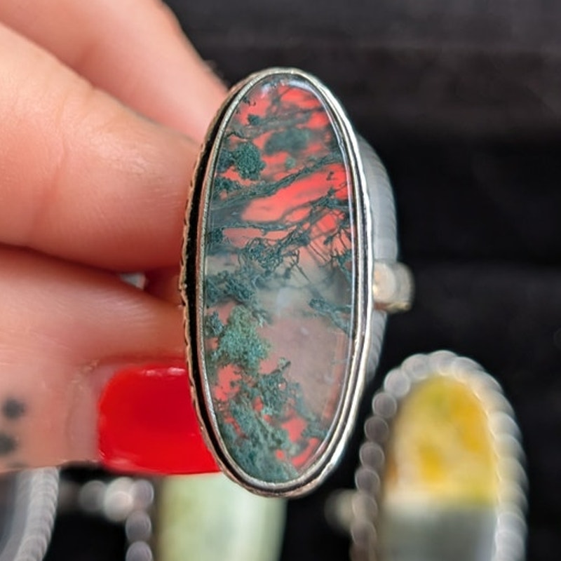 Green Moss Agate Boho Statement Ring Oval Silver Vintage Groovy Southwest 7.75