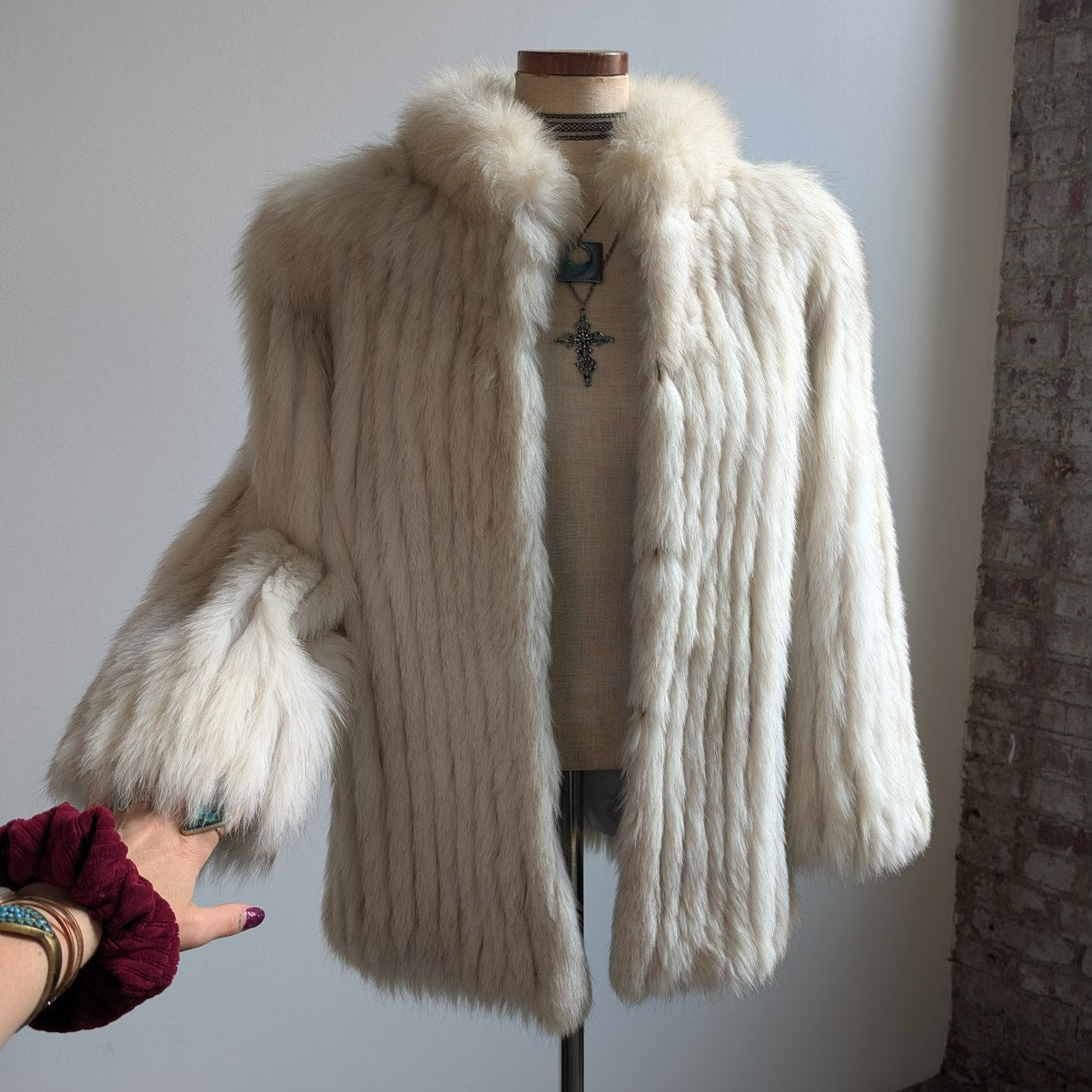 Vintage White Fluffy Fox Fur Coat Furry Glam Mob Wife Ski Luxury Jacket Large