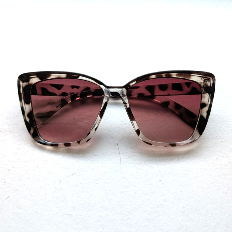 Retro Black Tortoishell Cat Eye Sunglasses 70s Festival Zebra Sunnies Shades