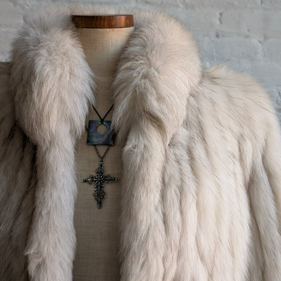 Vintage White Fluffy Fox Fur Coat Furry Ski Bunny Mobwife Designer Luxury Jacket
