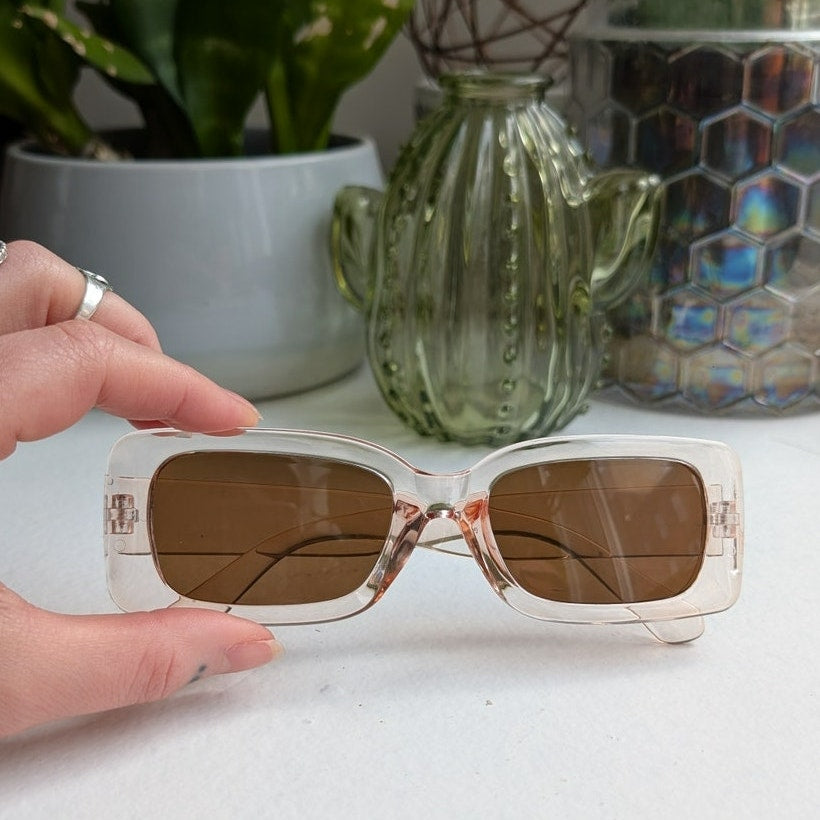 Y2K Funky Festival Retro 70s style Nirvana Sunglasses Black Chic Sunnies Shades