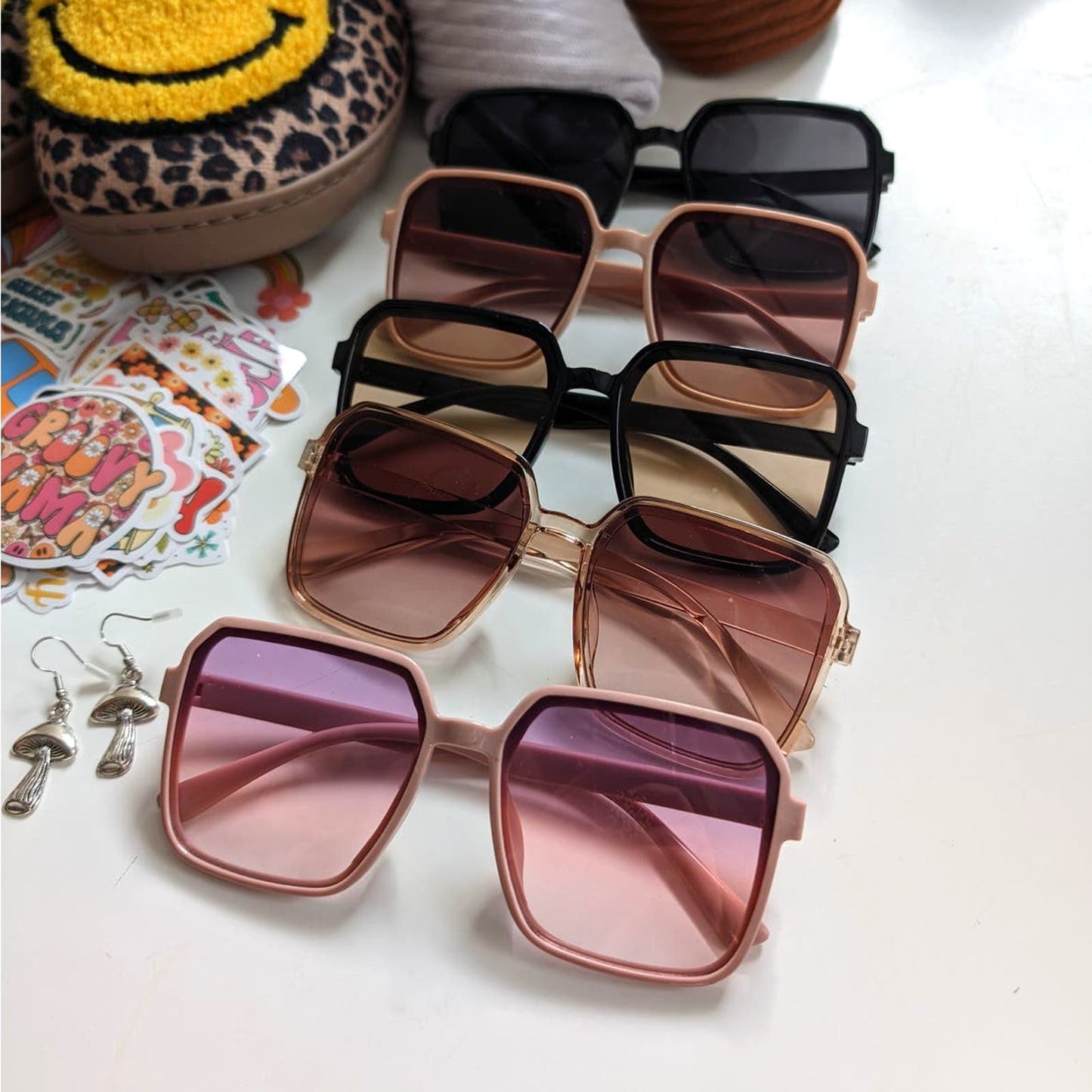 Retro Pink Square Mob Wife Festival Sunglasses Barbie Chic Tinted Sunnies Shades