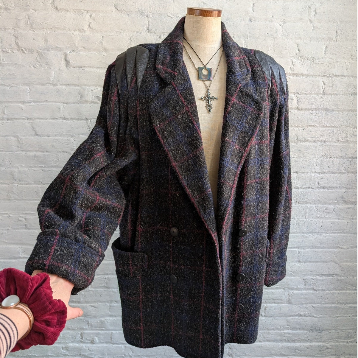 Vintage Black Fuzzy Wool Trench Coat Preppy Plaid Grandpa Sweater Leather Jacket