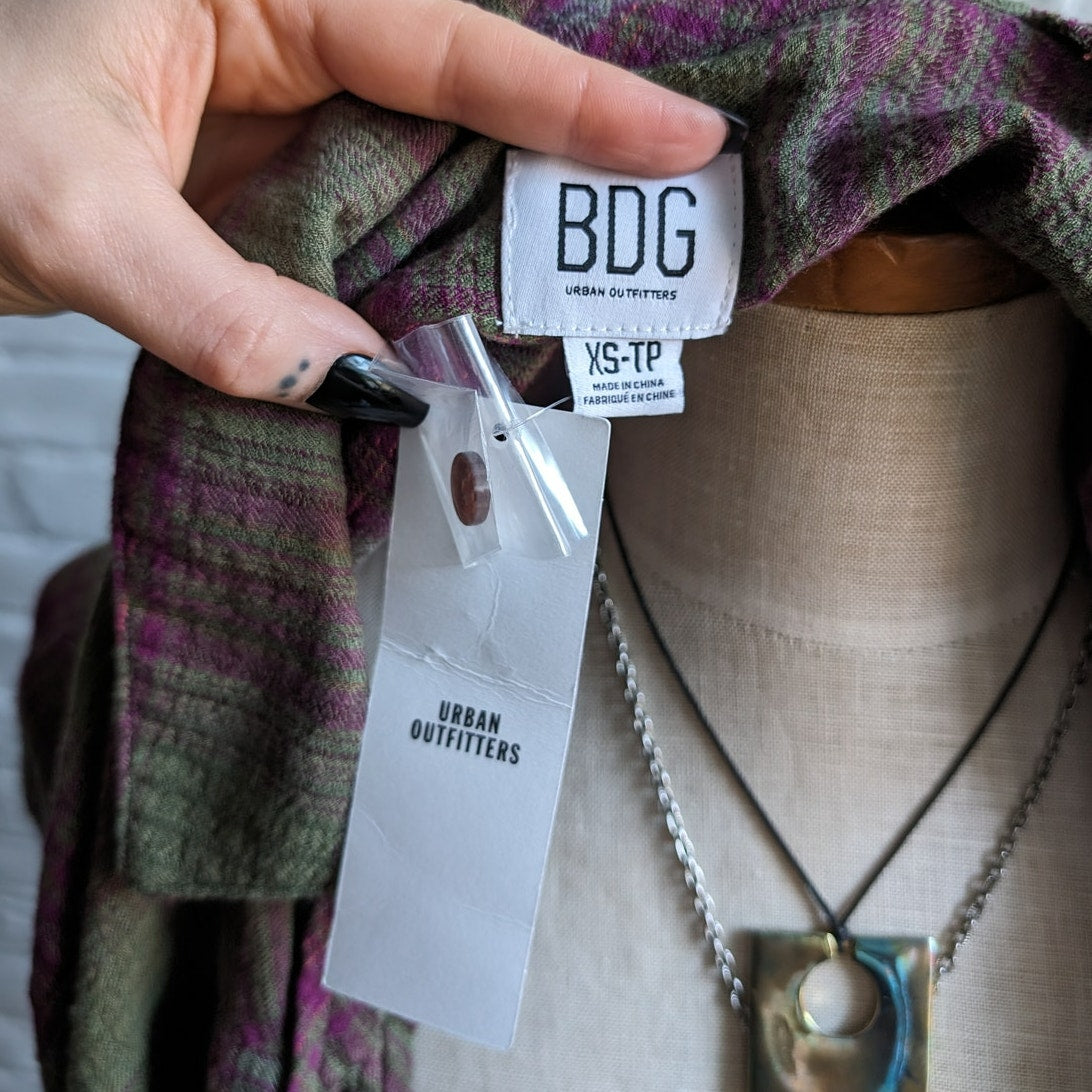 Urban Outfitters Green Grunge Plaid Flannel Forest Fairy Oversize Boyfriend Top