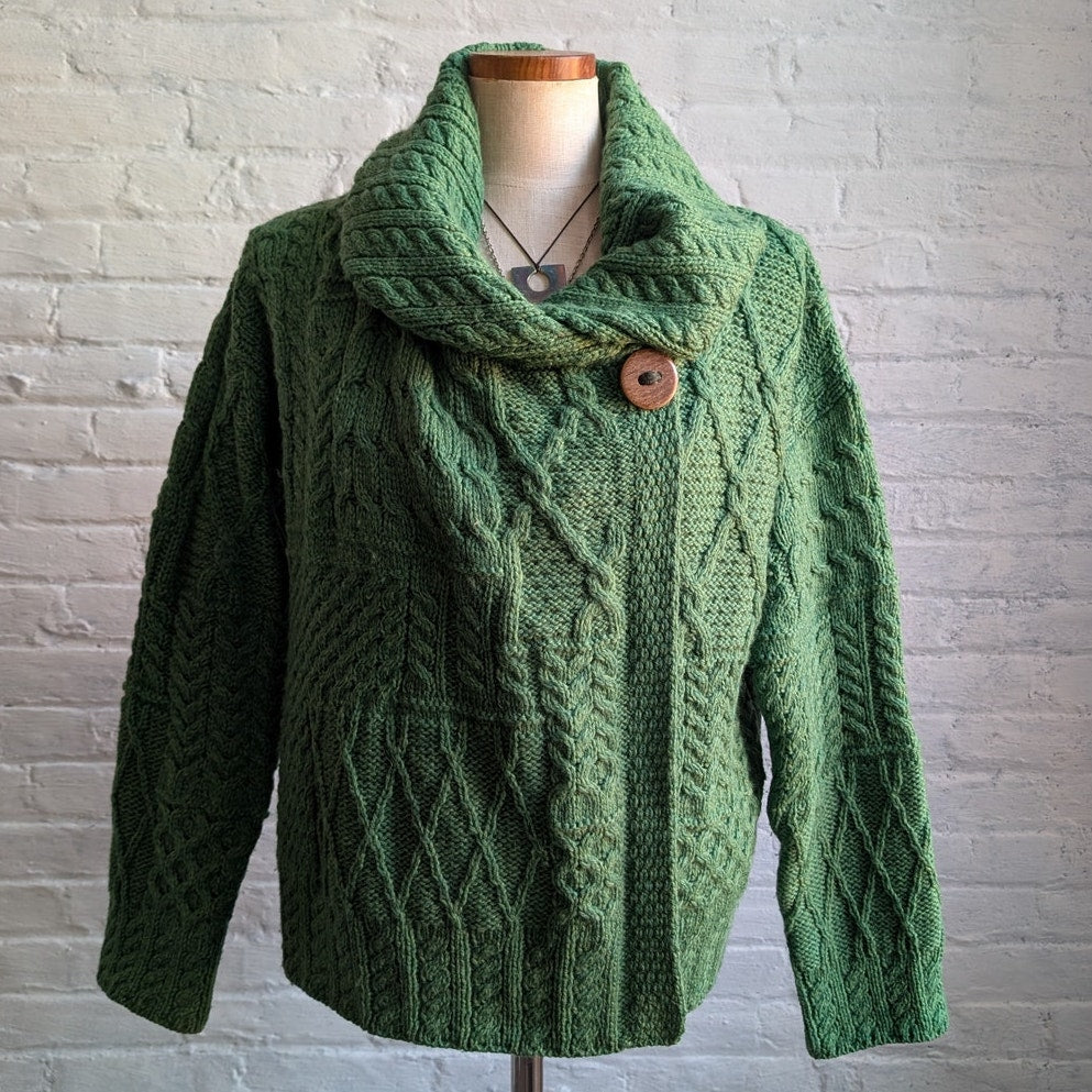Vintage Green Wool Cable Knit Grandpa Sweater Minimalist Chunky Cardigan Top