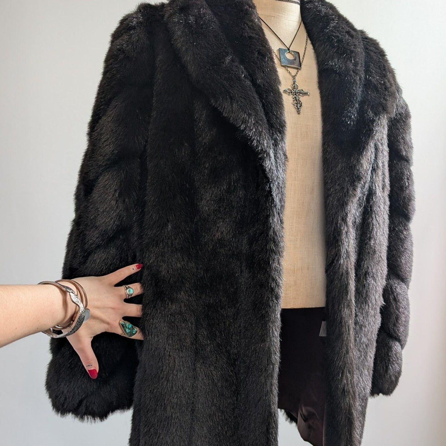 Vintage Black Faux Fur Coat Fur Trim Jacket Mob Wife Minimalist Goth Chic Medium
