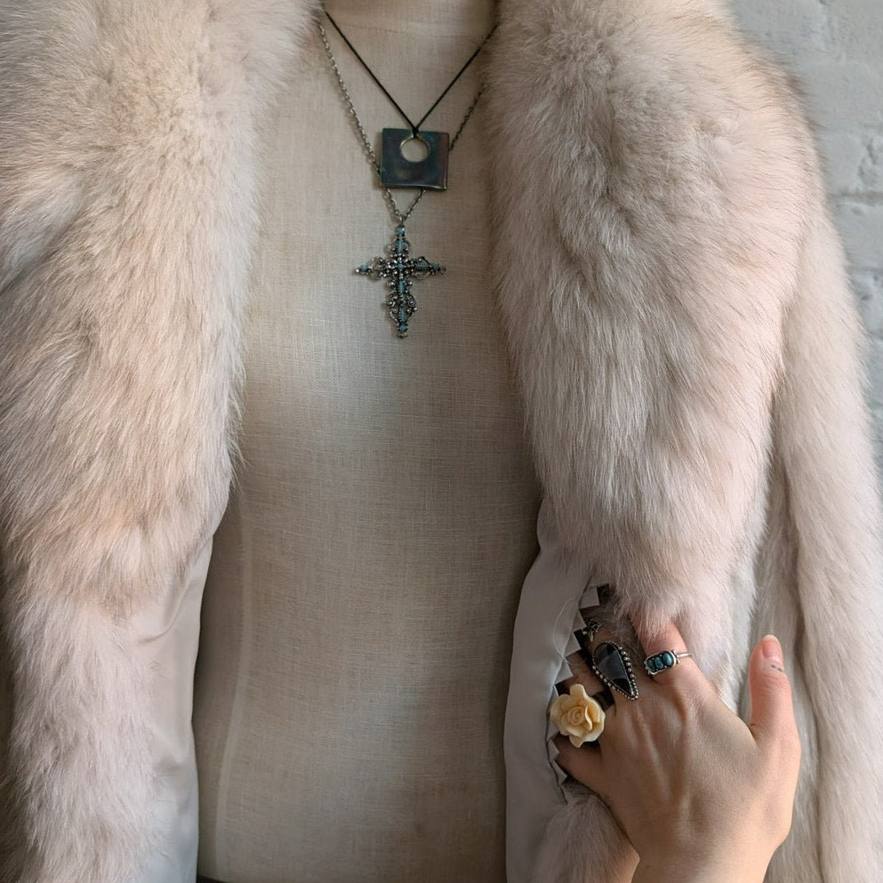 Vintage White Fluffy Fox Fur Coat Spotted Genuine Furry Mobwife Designer Jacket