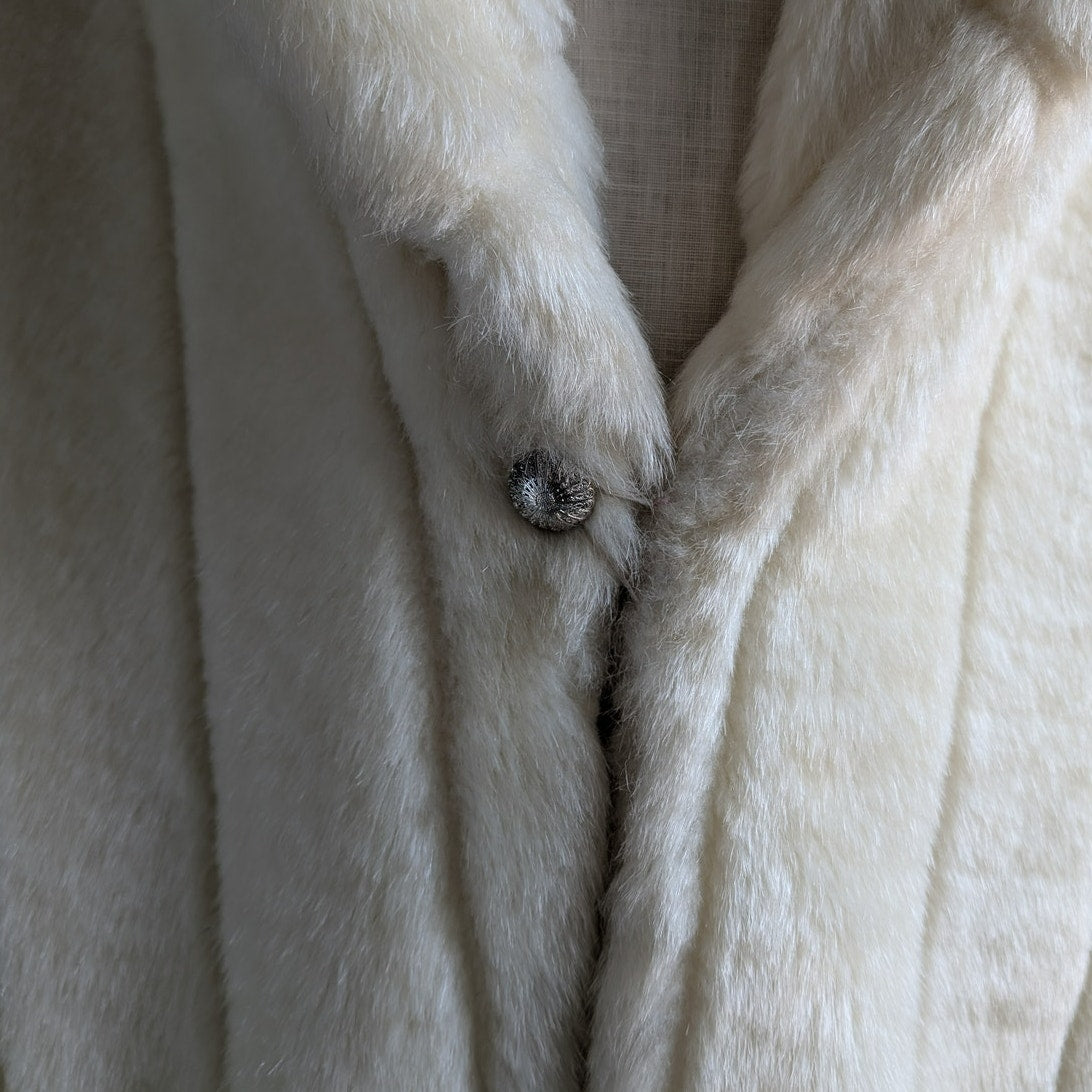 Vintage White Faux Fur Trench Coat Mob Wife Fuzzy Glam Plush Snow Bunny Jacket