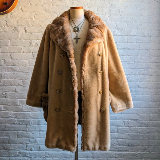 70s Vintage Mob Wife Fluffy Vegan Fur Coat Neutral Boho Minimalist Groovy Jacket