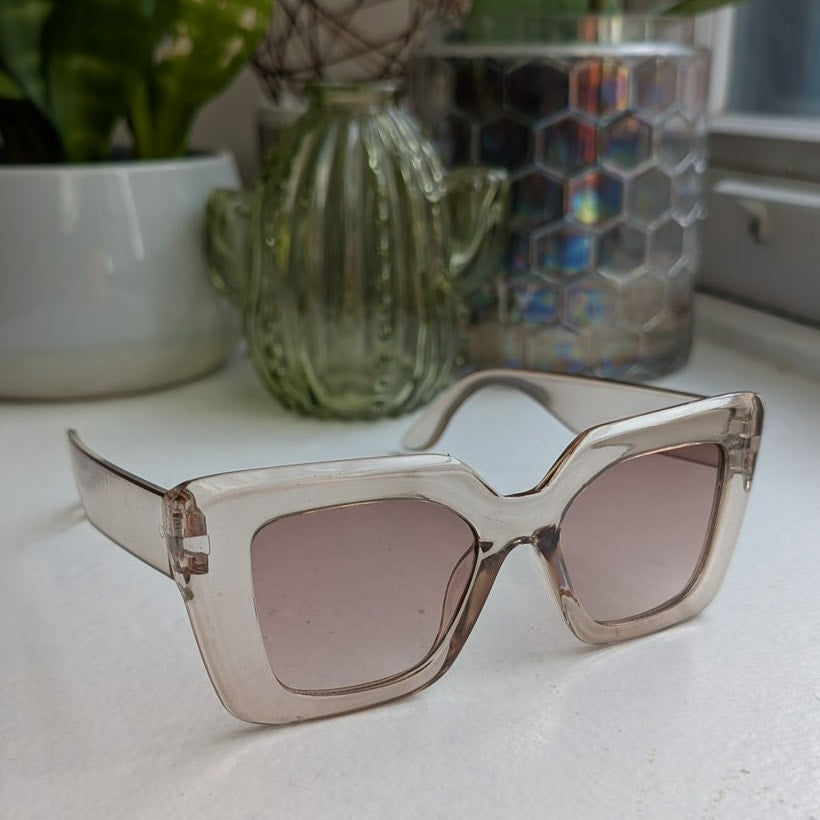Retro Clear Square Minimalist Festival Sunglasses Chunky Square Sunnies Shades