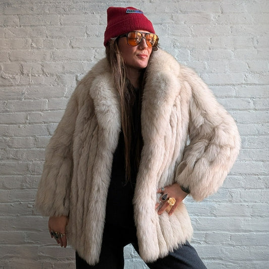 Vintage White Fluffy Fox Fur Coat Spotted Genuine Furry Mobwife Designer Jacket